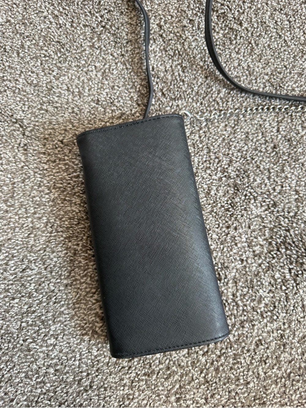 Guess Wallet - Picture 2 of 4